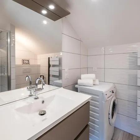 Les Charmettes Apartment
